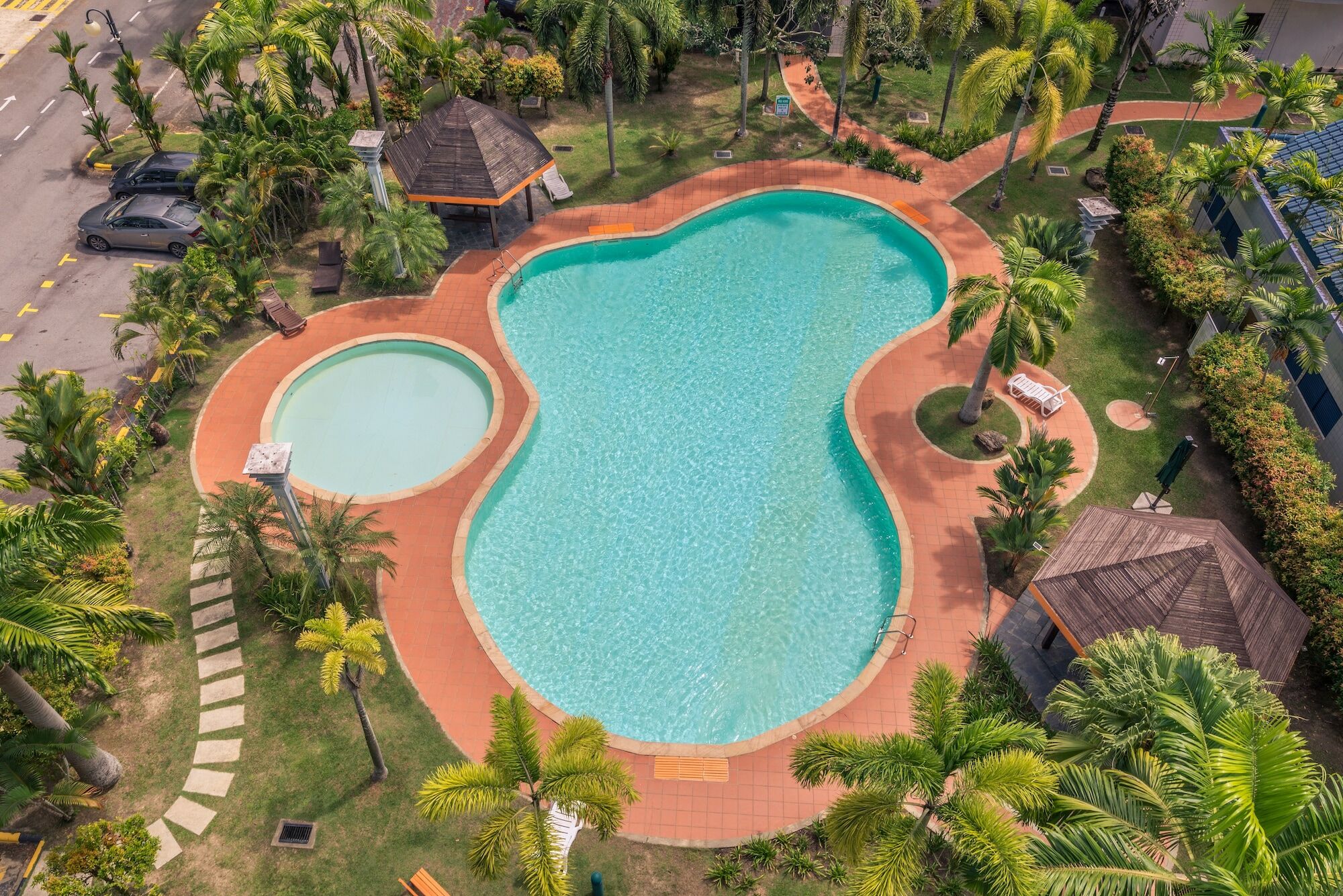 Rimbun Suites & Residences Bandar Seri Begawan Bagian luar foto